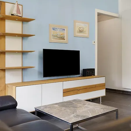 Haus E 1 Röbel